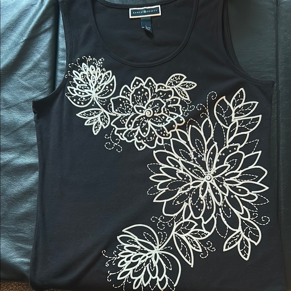Karen Scott Black Tank Top with White Floral Motif